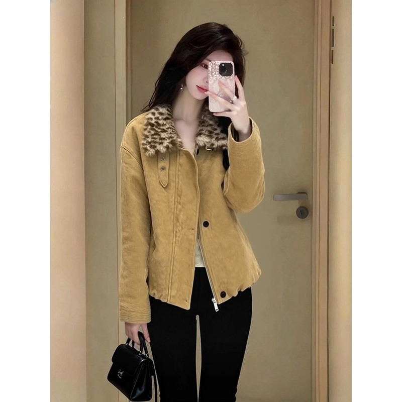 休闲百搭卡其色豹纹毛领厚外套