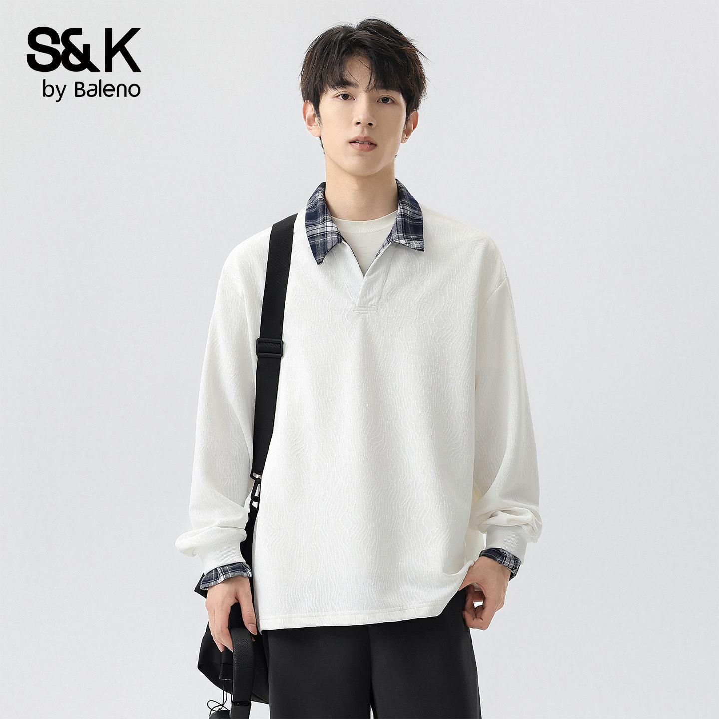 班尼路SK新款衬衫领长袖卫衣