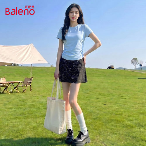 班尼路蓝色正肩短袖t恤女