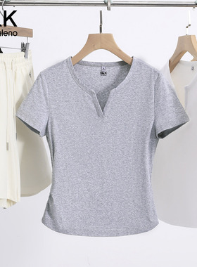班尼路S&K灰色v领短袖t恤女2026夏季新款短款修身绝美掐腰小上衣H