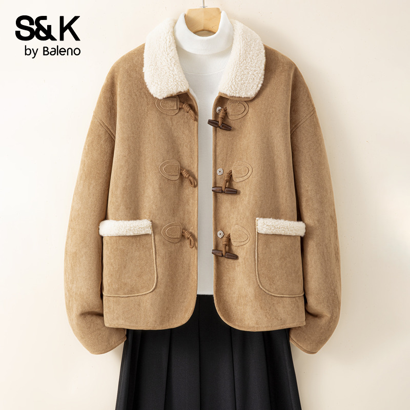 班尼路S&K系列卡其色翻领麂皮外套女2025秋冬新款羊羔绒保暖上衣H