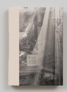 【预售】法扎尔·谢赫与特里·坦佩斯特·威廉姆斯：月亮在我们身后 Fazal Sheikh & Terry Tempest Williams 英文进口摄影图书