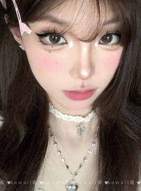 合金项链 爱心十字架项链女小众设计感2025新款锁骨链蕾丝choker