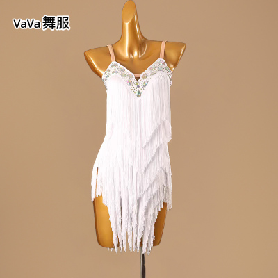 高档新款专业白色拉丁舞比赛服装伦巴表演出花服艺考舞蹈白连衣裙