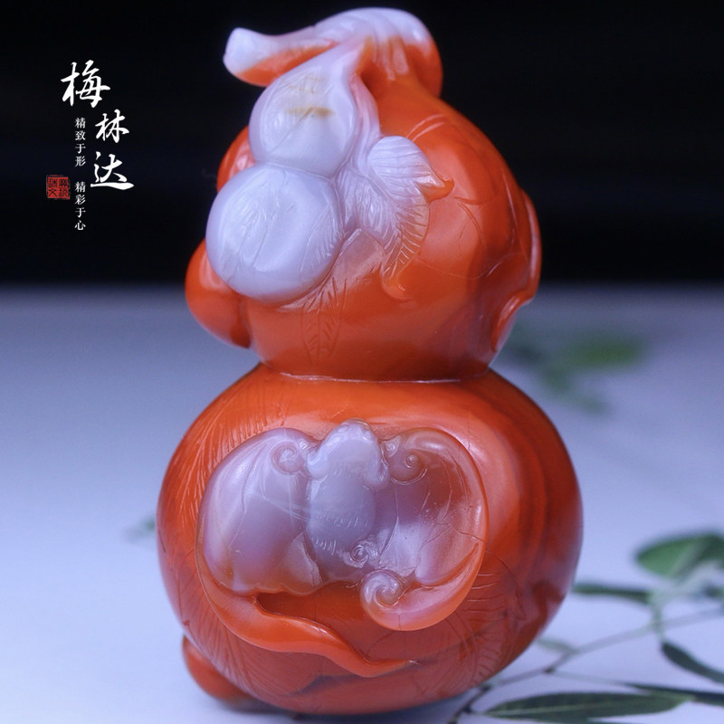 Melinda/梅林达【丹福】天然南红玛瑙吊坠苏工精雕葫芦福禄寿玉坠