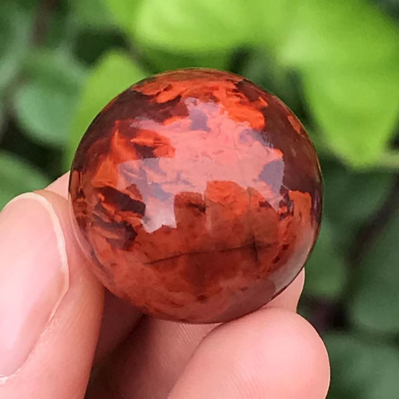 梅林达天然南红玛瑙原矿大圆珠