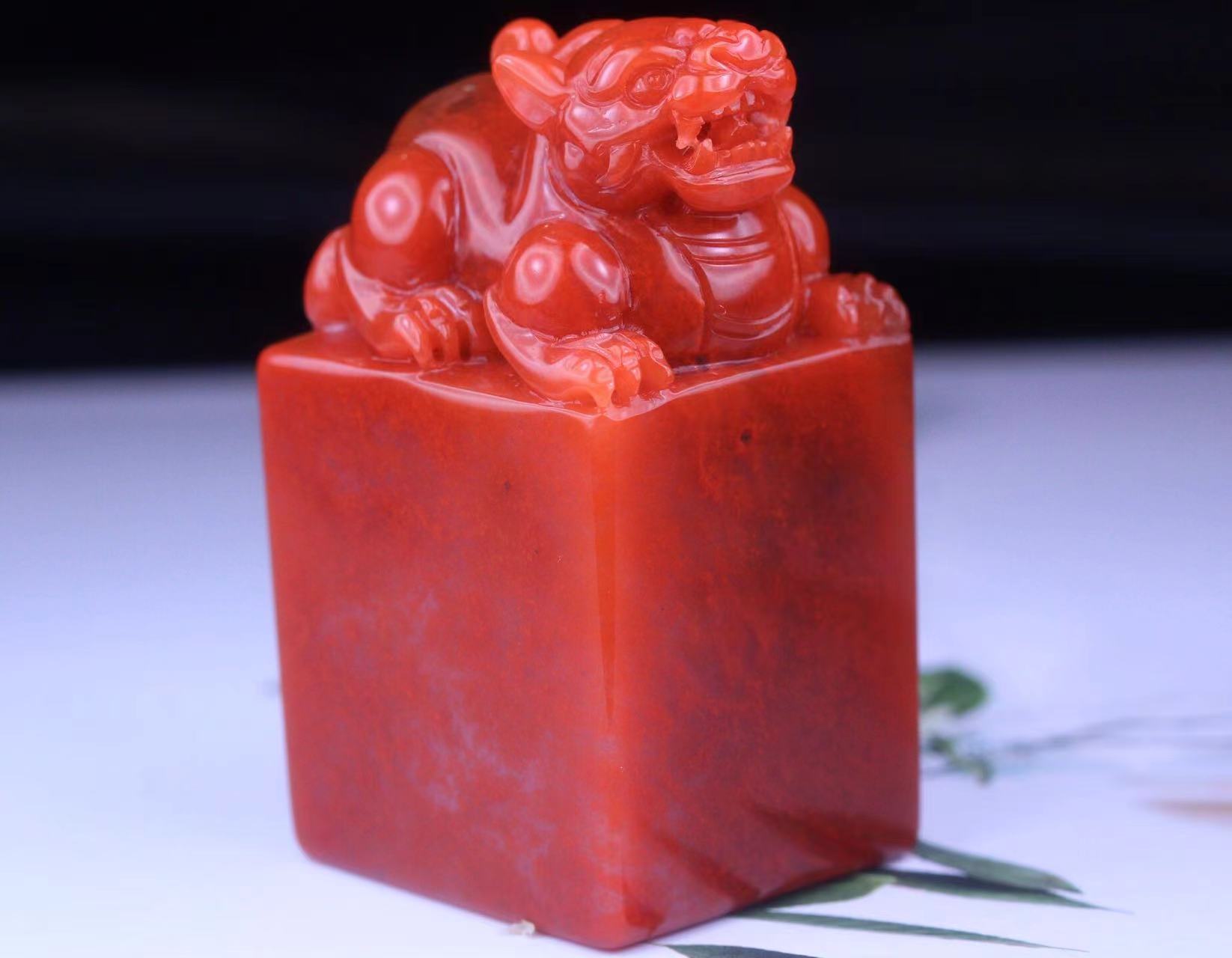 梅林达保山南红玛瑙貔貅印章图片