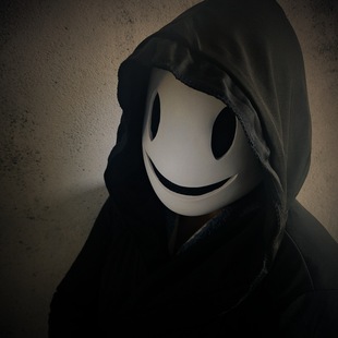 天空侵犯面具狙击手面罩动漫杀手笑脸白色万圣节恐怖led发光脸谱