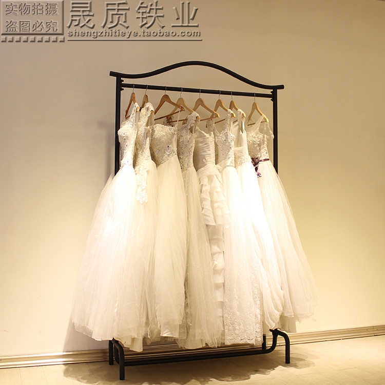 52.50元包邮婚纱服装店婚纱礼服架子落地式陈列铁艺衣架金色挂婚纱架子展示架