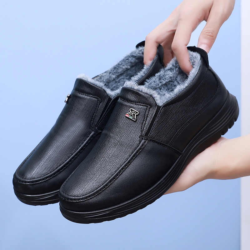 保暖冬季加绒加厚皮鞋