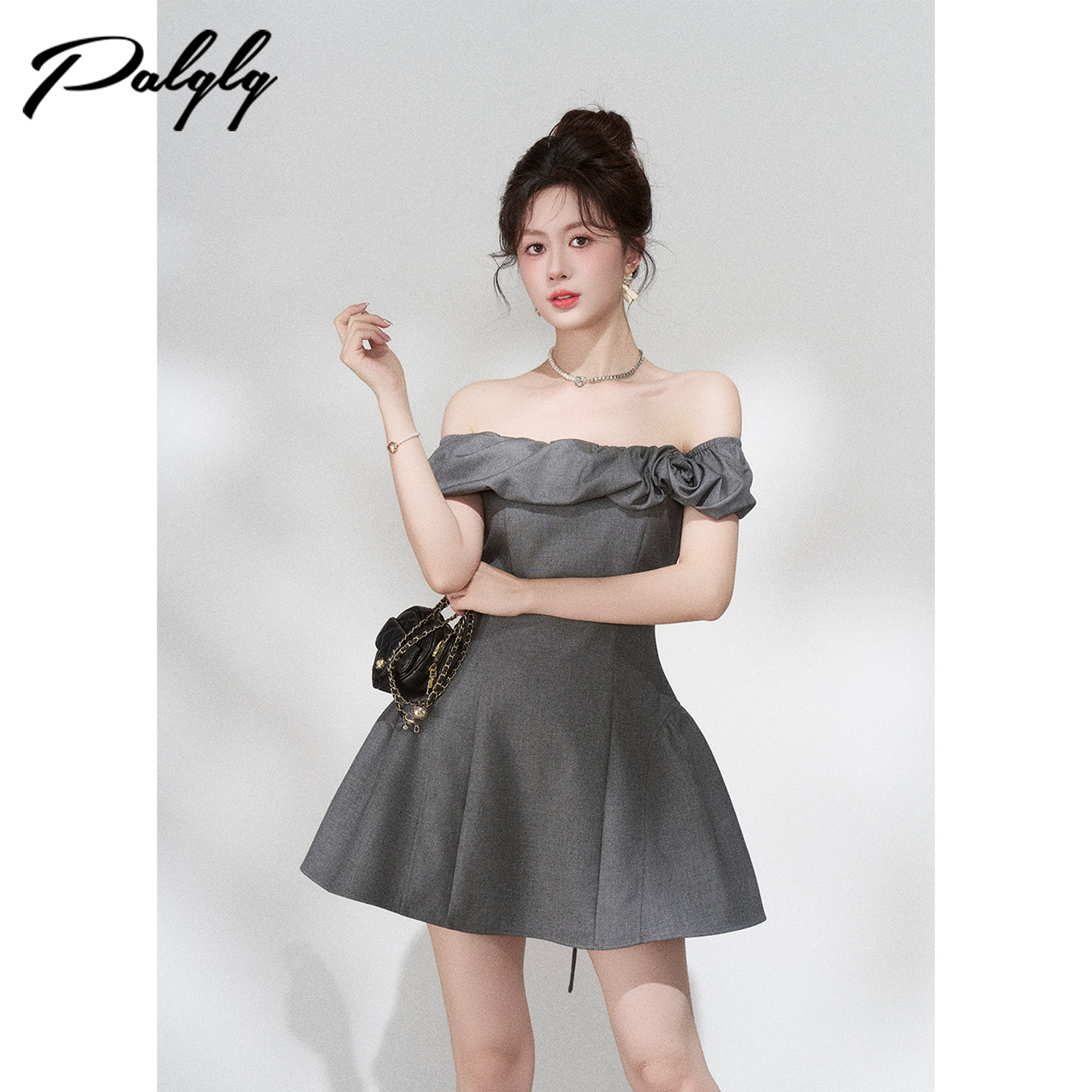 Palglg法式miu系灰色一字肩连衣裙女夏季高级感收腰a字蓬蓬短裙子