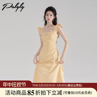 黄色飞飞袖方领收腰连衣裙女夏季气质高级感褶皱无袖吊带长款裙子