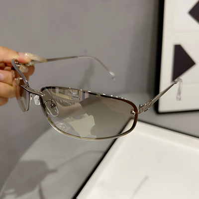 gm墨镜女夏2025新款潮开车太阳镜女小脸款小号网红眼镜男ins街拍