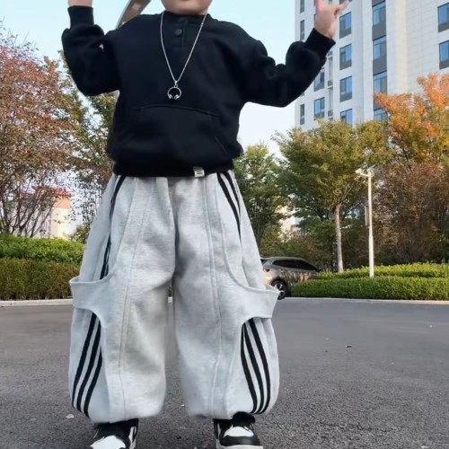 男童春秋装宽松阔腿卫裤韩版儿童潮款炸街休闲裤中小童
