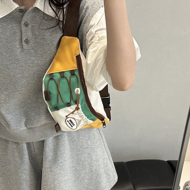 日系原宿复古撞色潮牌胸包女韩版小众设计感斜挎包男运动休闲腰包