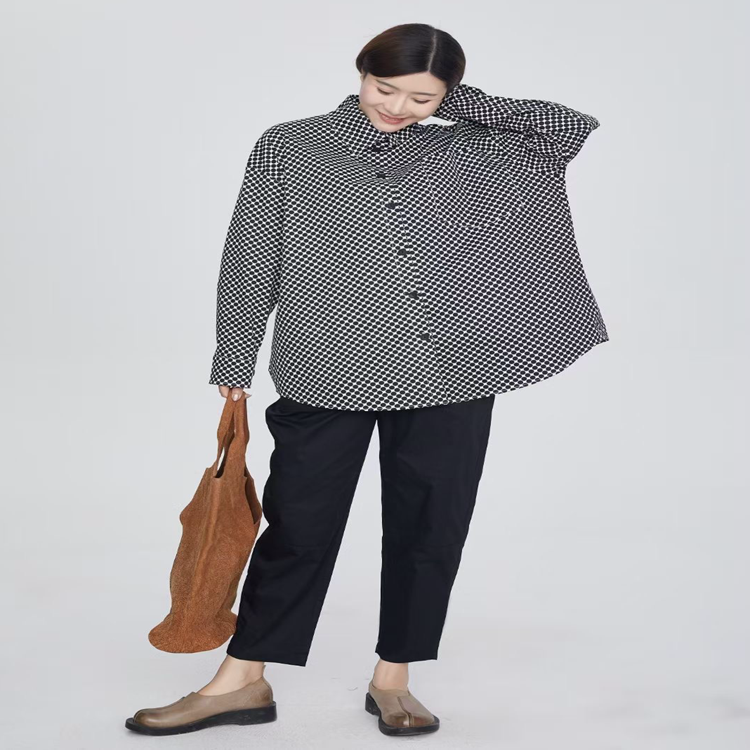 紫布语2025秋季新款通勤文艺中长款单排扣纯棉女上衣衬衫ZBY556