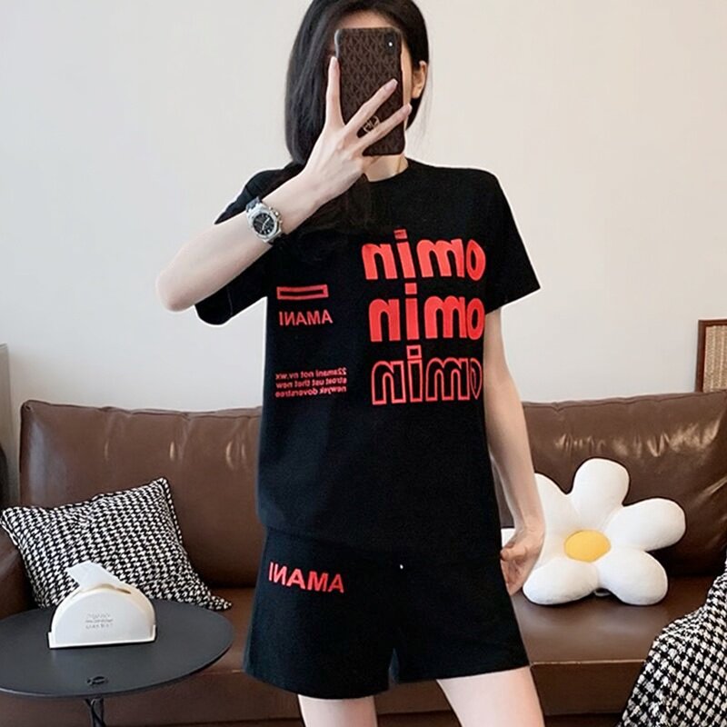 两件套休闲运动套装女夏季2026新款减龄黑色跑步服短袖T恤短裤潮