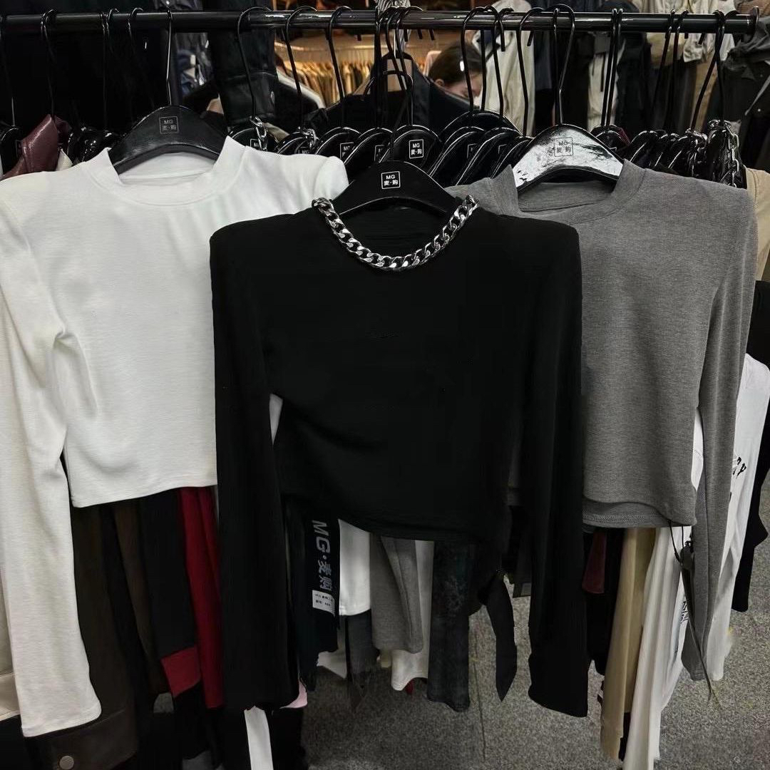 十三行美式秋冬女装高级T恤内搭修身收腰短款上衣打底衫垫肩纯欲