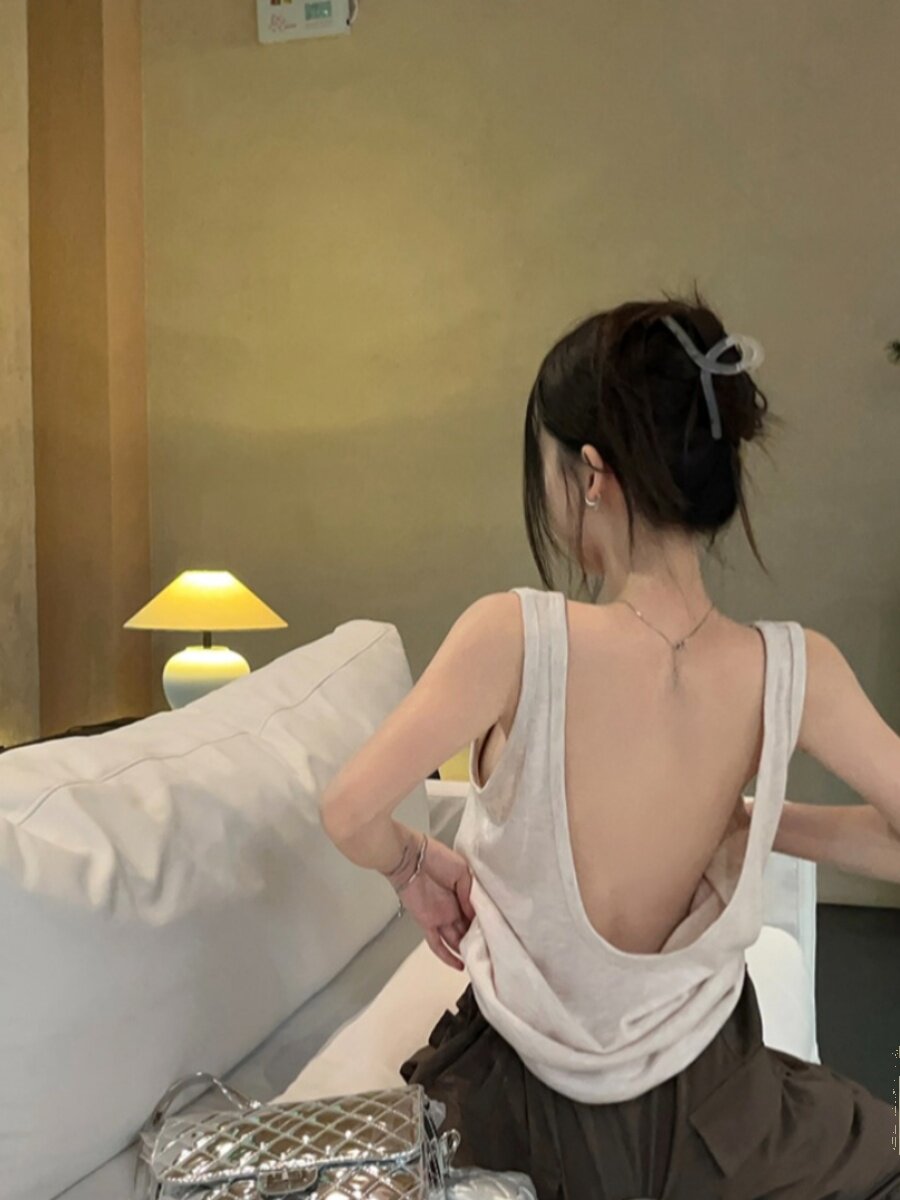 性感大露背无袖设计感美式辣妹风慵懒吊带小背心松弛显瘦棉质上衣图片
