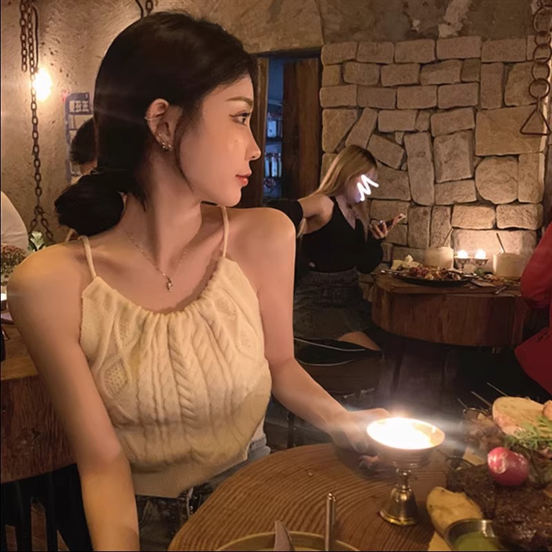 法式别致小背心女挂脖针织吊带