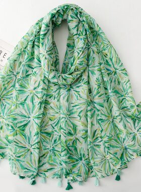 春夏新款清新绿色植物印花流苏围巾女百搭头四防晒披肩度假风纱巾