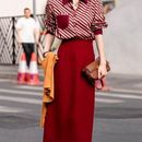 套装 网红时尚 半身裙两件套盐系套裙港风复古春夏新款 红色条纹衬衫
