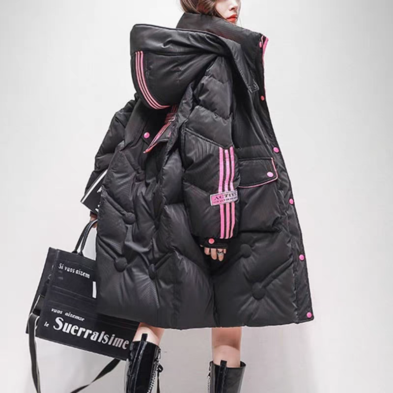 白鸭绒中长款25新款冬装黑红色拼色连帽加厚保暖显瘦羽绒服女外套