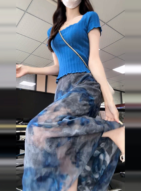 法式蓝色碎花连衣裙子女夏季2025新款今年流行爆款高级感套装长裙