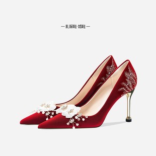 酒红色婚鞋女秀禾服主婚纱两穿高跟新娘鞋新款孕妇中式礼服鞋