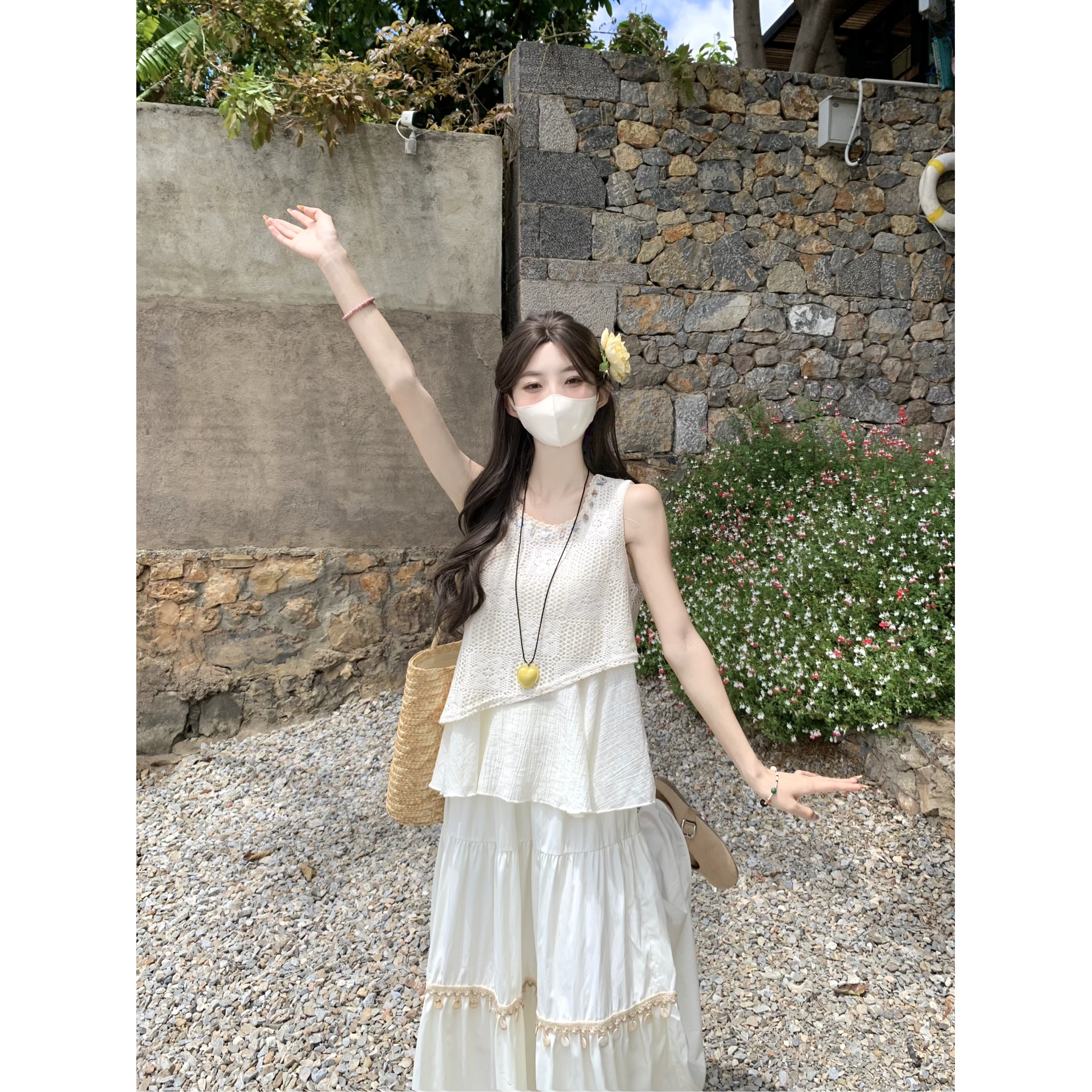 波西米亚风吊带背心女夏2025新款泰式多巴胺外穿独特套装无袖上衣