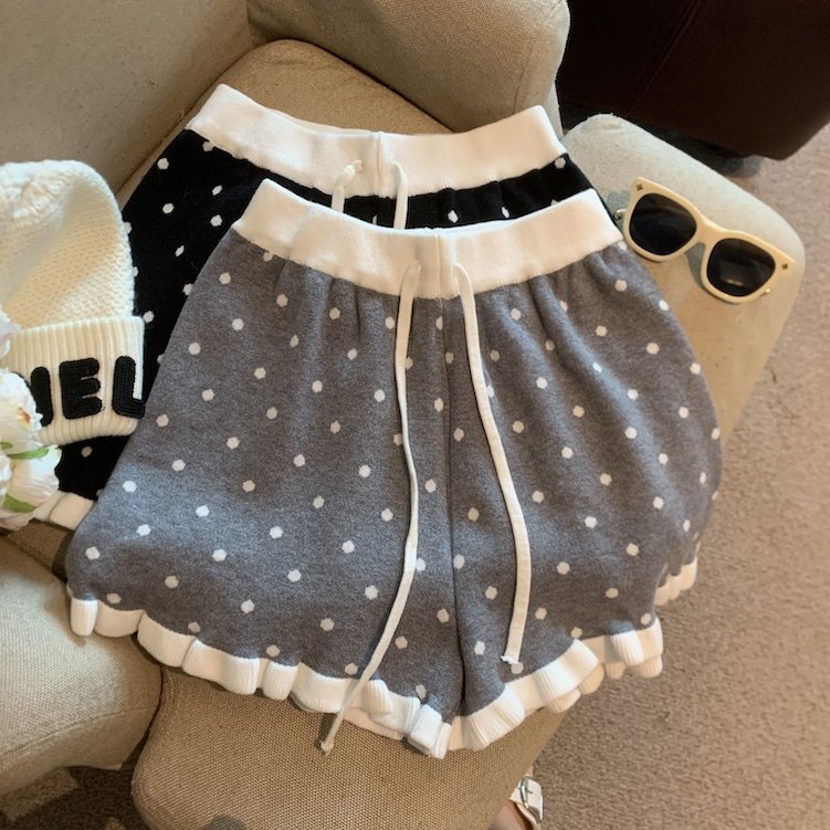 日韩系复古木耳花边波点毛线针织短裤女秋miu系外穿百搭阔腿靴裤,女装/女士精品,休闲裤,淘宝优惠券,粉丝福利购,淘宝优惠卷