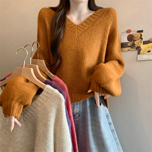 复古红色v领毛衣女秋冬季2025新款慵懒风高级感宽松短款针织上衣