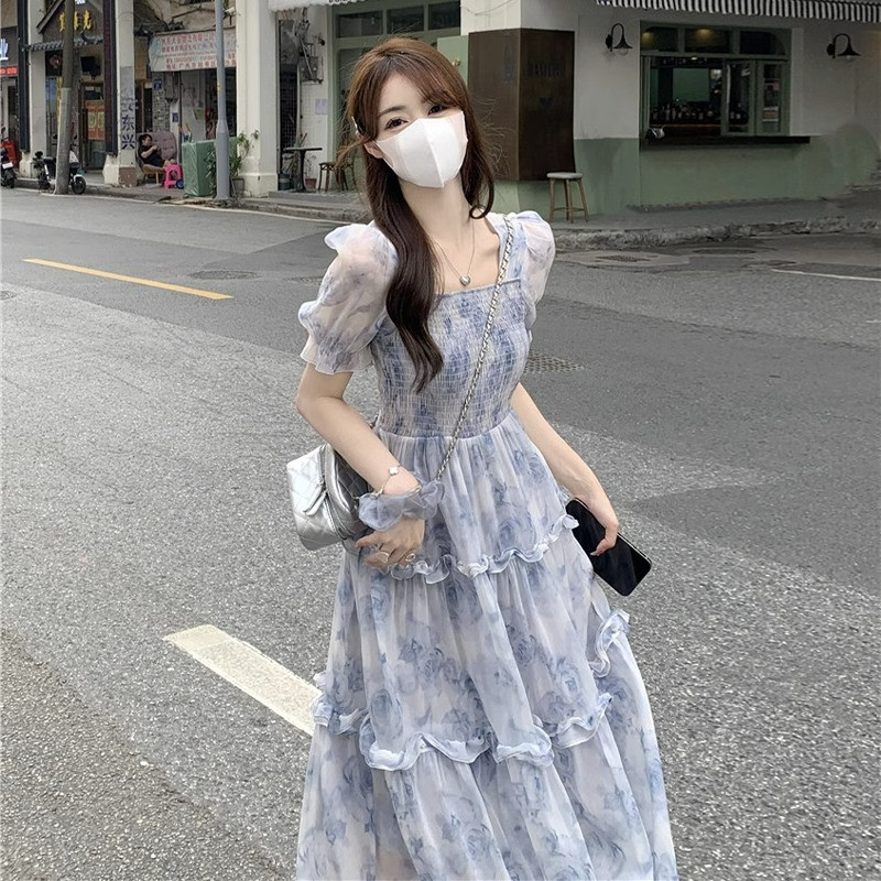 2025新款法式茶里茶气碎花连衣裙子女装夏季收腰长裙仙气超仙森系