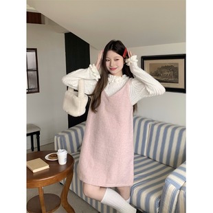 韩系粉色毛呢吊带连衣裙女秋冬叠穿背心裙小个子a字短裙上衣套装