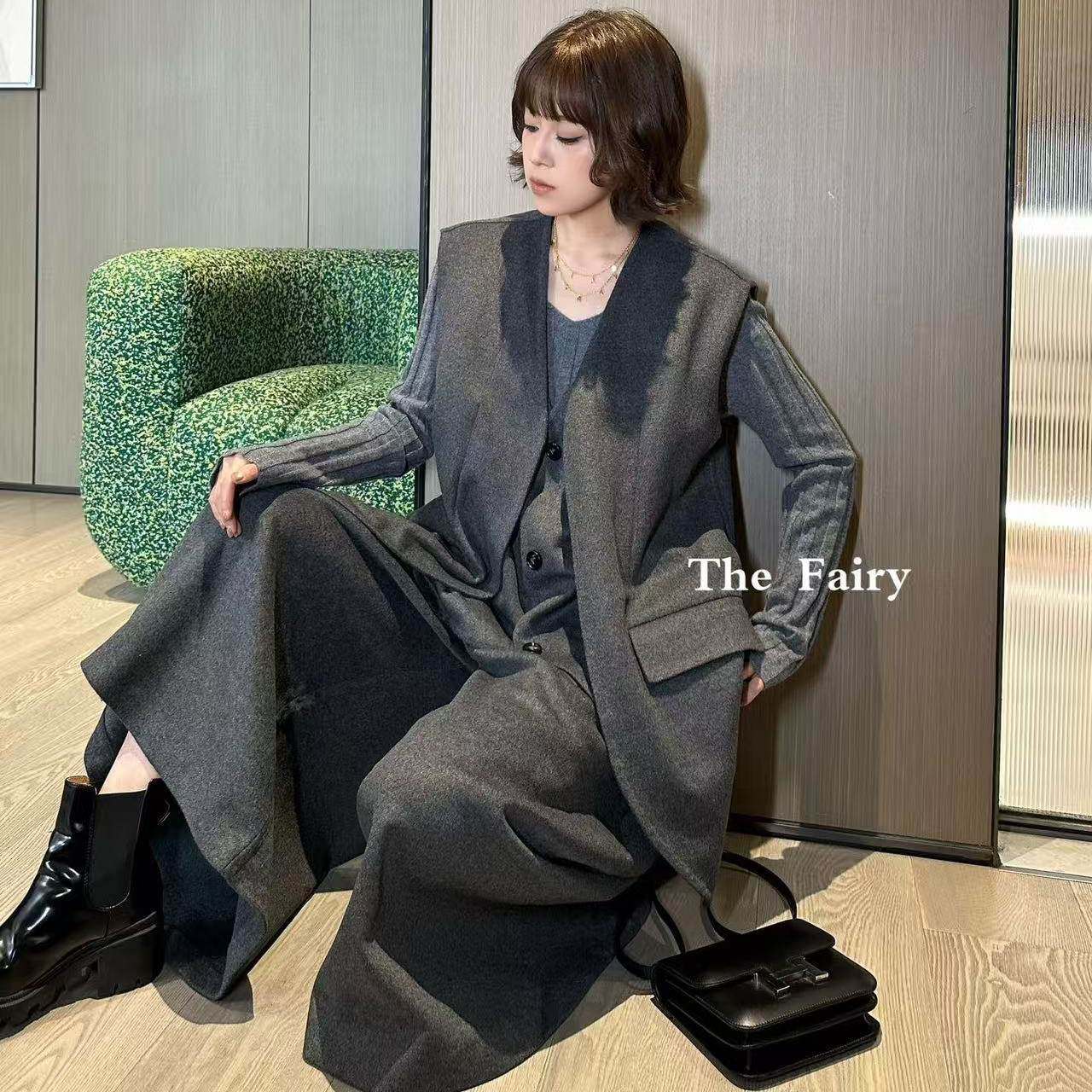 好漂亮灰色羊毛马甲外套女2025年冬季新款坎肩宽松休闲上衣时尚潮,女装/女士精品,短外套,淘宝优惠券,粉丝福利购,淘宝优惠卷