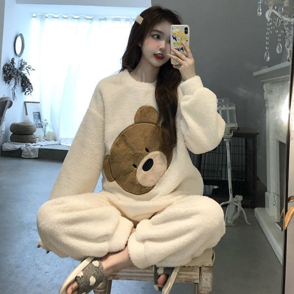 秋冬珊瑚绒加厚宽松睡衣女套装