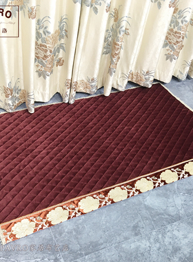巴芙洛深红色沙发垫绒面四季通用简约刺绣长方形垫子可定制冬坐垫