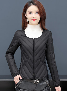 修身短款V领白鸭绒羽绒服女