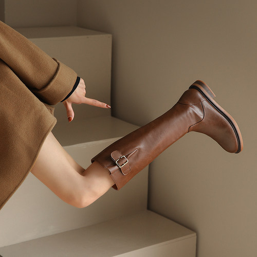 不过膝显瘦高筒靴女平底及膝靴