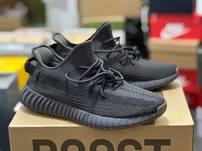 2024正版Yeezy 350V2 超软百搭侃爷椰子 黑天使 休闲男鞋女鞋