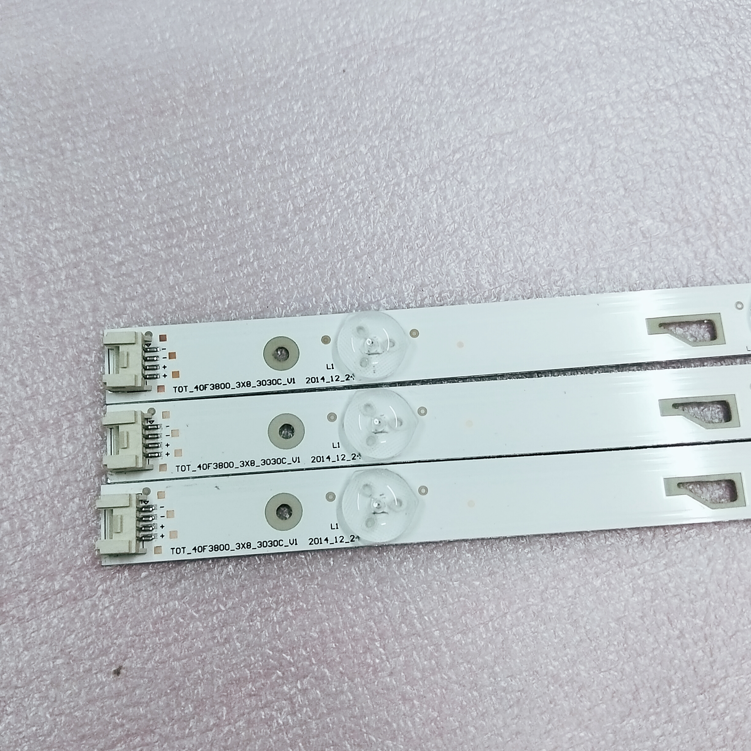 美乐华42M4019灯条0EM40LB04-LED3030-V0.7-201509 4C-LB400T-ZM3