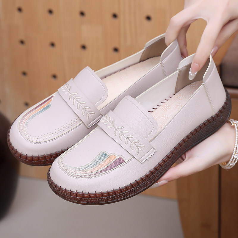 春秋季新款老北京布鞋女鞋透气平底妈妈鞋牛筋软底防滑老人奶奶鞋,女鞋,浅口单鞋,淘宝优惠券,粉丝福利购,淘宝优惠卷