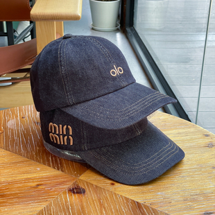 秋冬新款精美字母刺绣牛仔布棒球帽女情侣款百搭显脸鸭舌帽男潮帽
