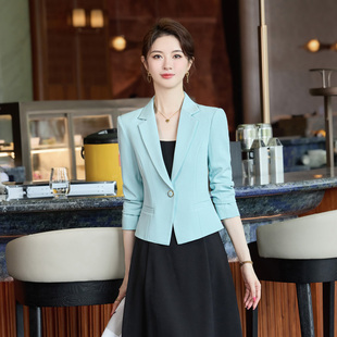小香风外套女2026春秋新款高级感气质小个子短款西装连衣裙两件套
