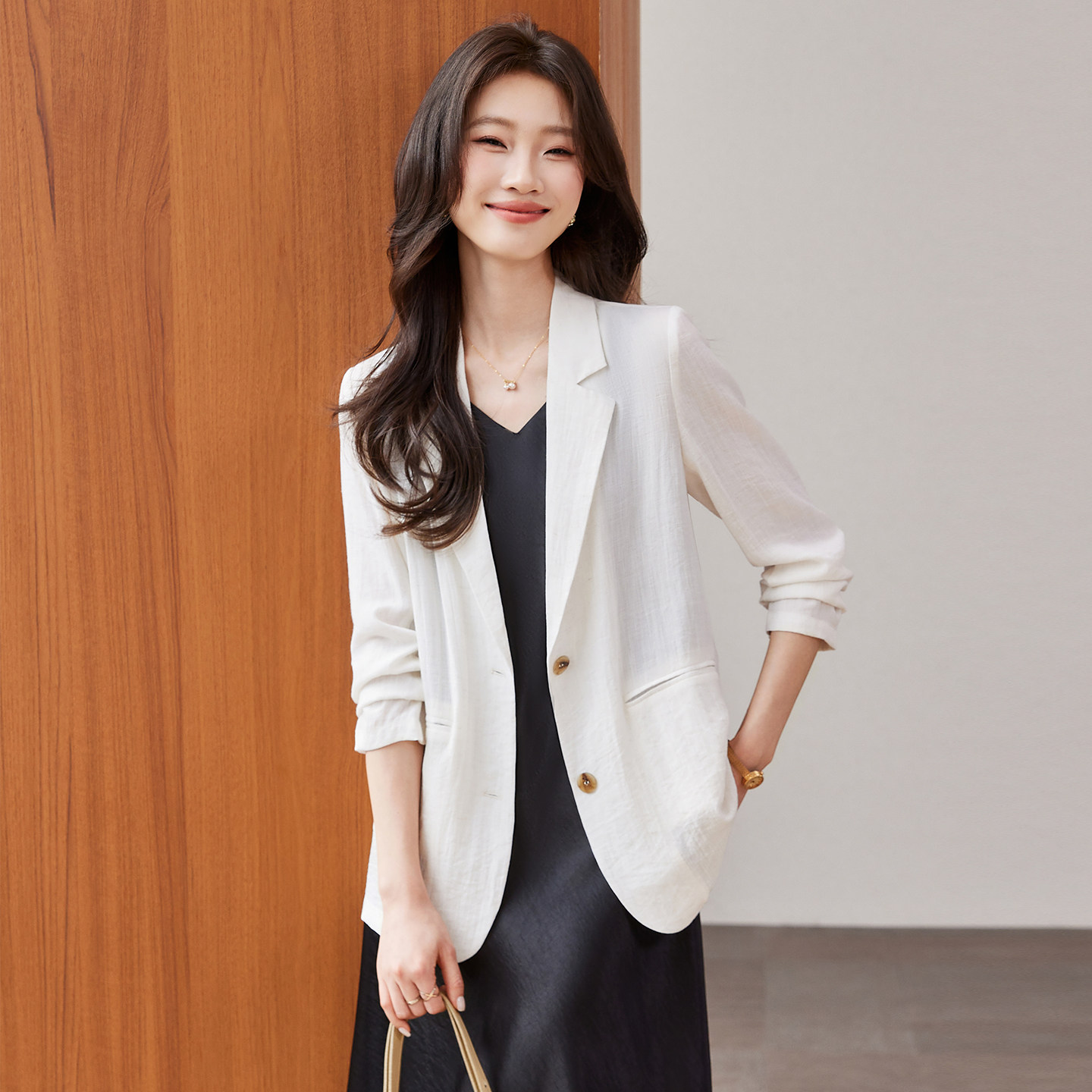 亚麻西装外套女薄款春夏2026新款高端气质防晒衫小西服连衣裙套装
