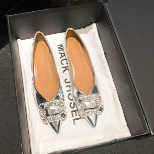 女2025新款 仙女鞋 尖头银色单鞋 大码 女鞋 晚晚鞋 平底配裙子法式 夏季