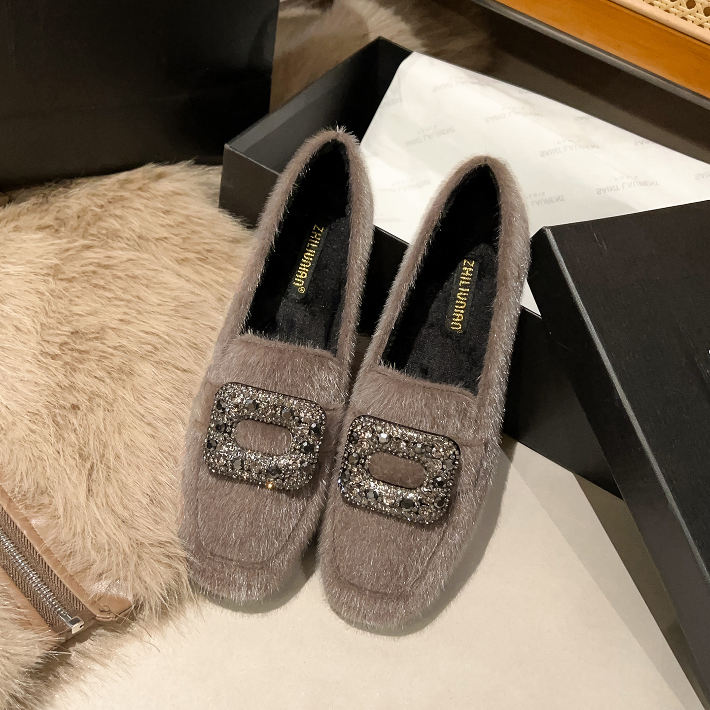 毛毛鞋女秋冬加绒外穿棉鞋配裙子