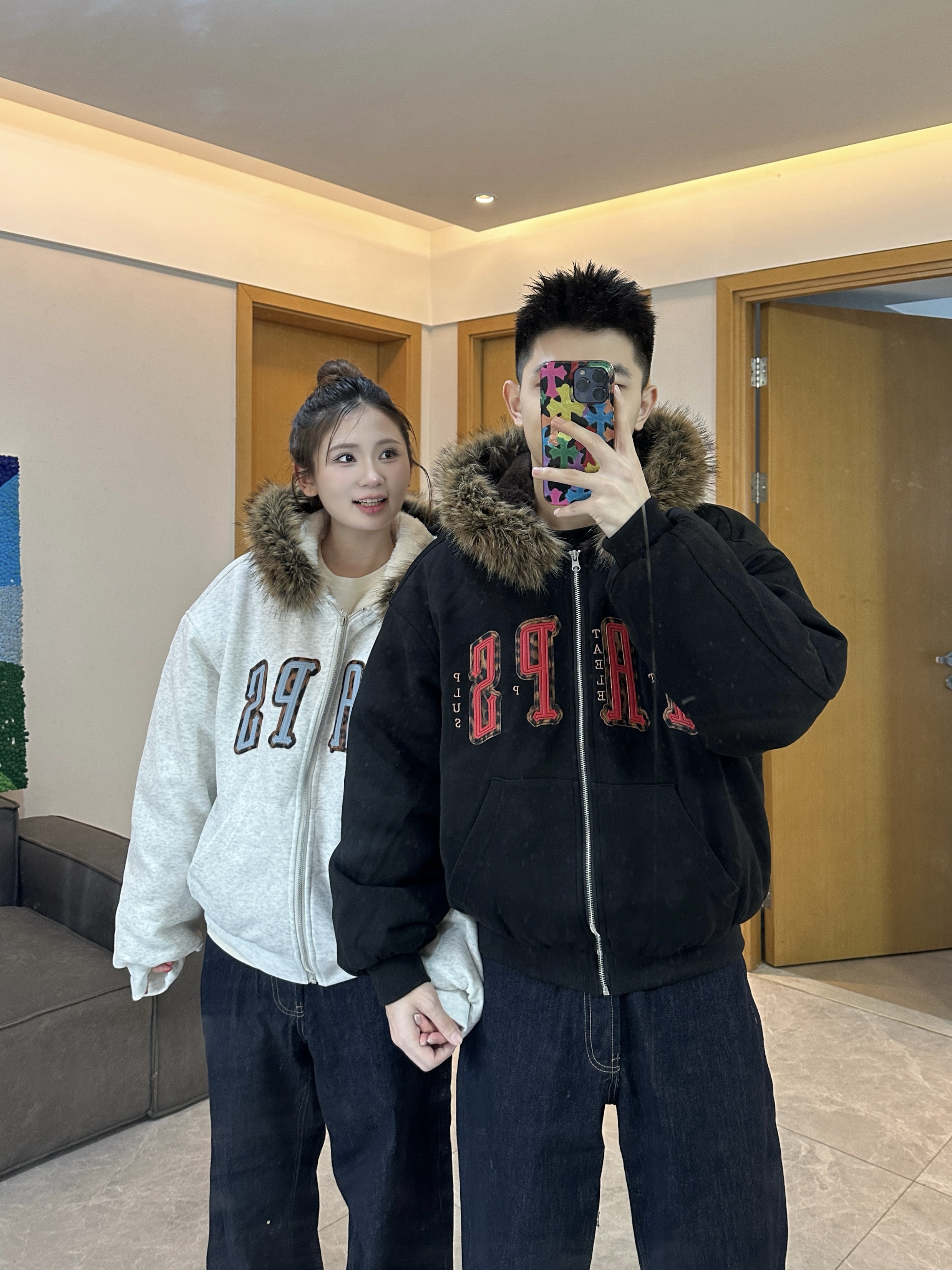 3KU夫妇冬季新款连帽毛领加绒加厚保暖座山雕贴布绣花美式棉服潮