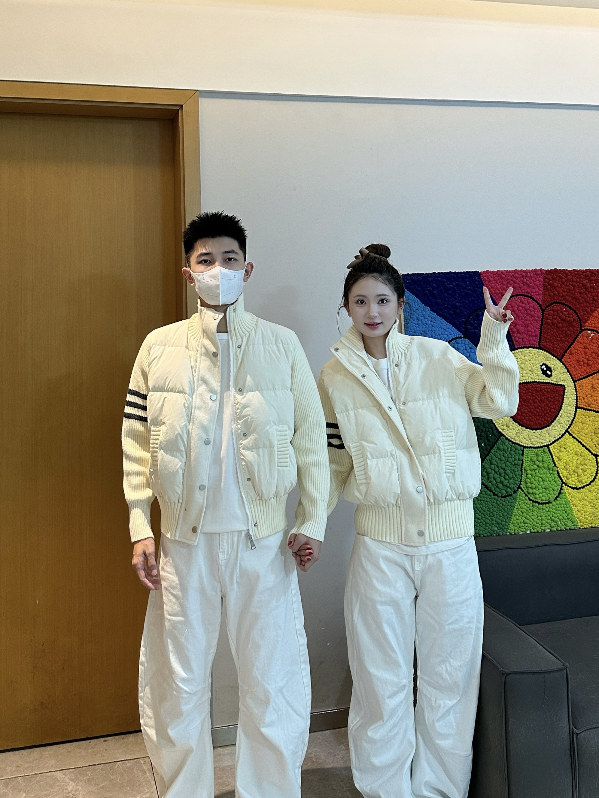 3KU夫妇冬季新款针织拼接立领白鸭绒羽绒服外套短款保暖三杠上衣