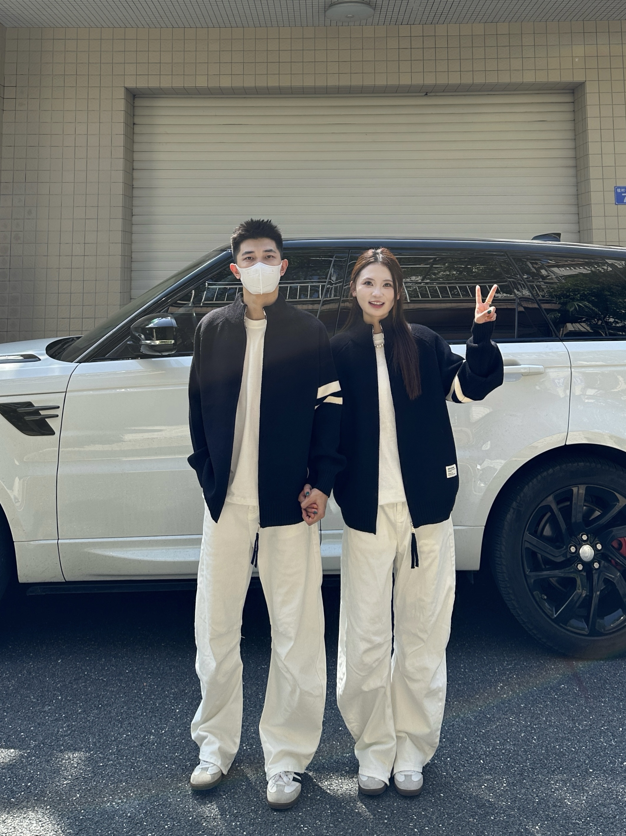 3KU夫妇秋季新款立领拉链双杠针织毛衣开衫外套男女情侣潮流上衣